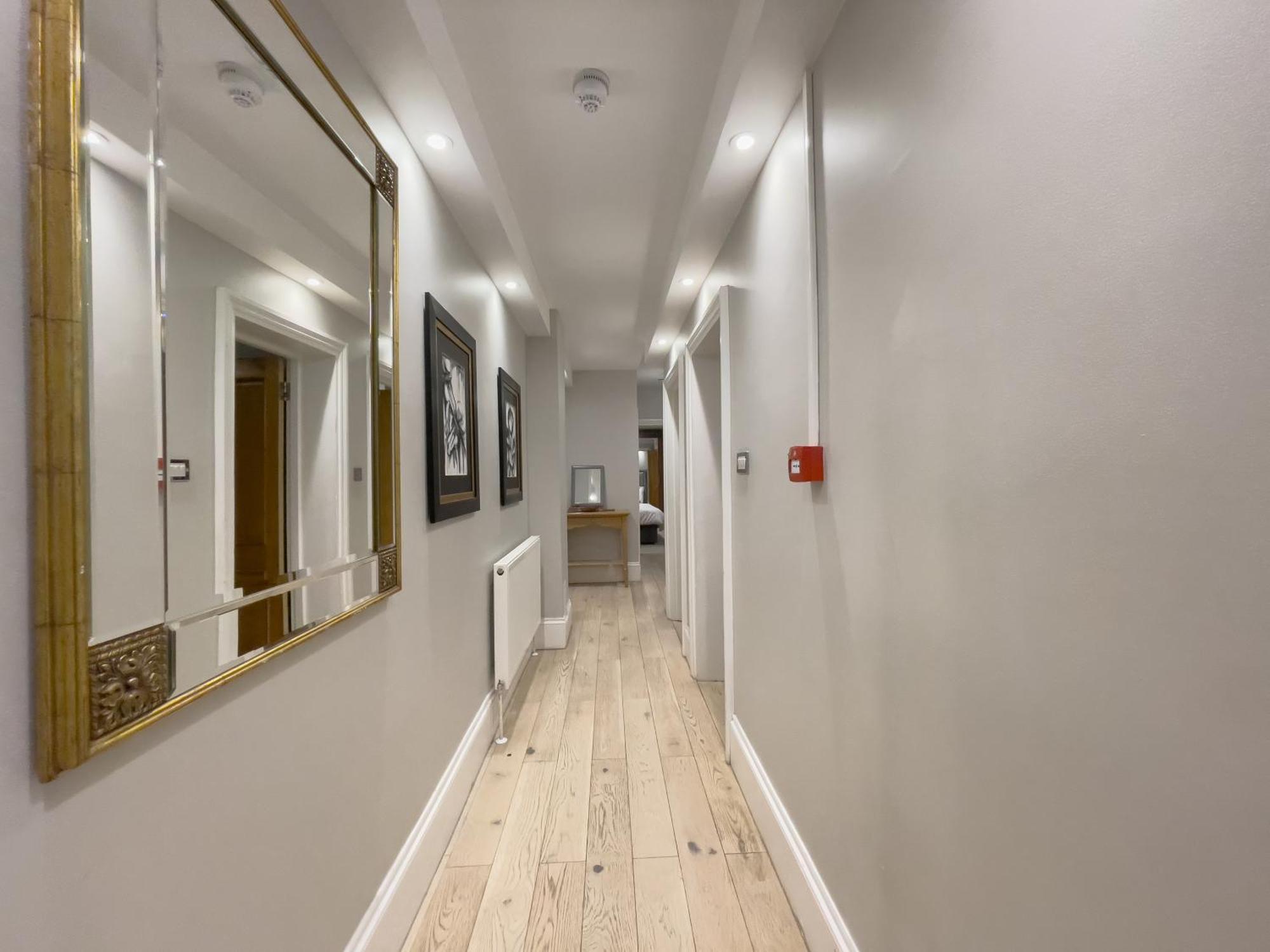 Hyde Park Haven By Urban Retreats Appartement Londen Buitenkant foto