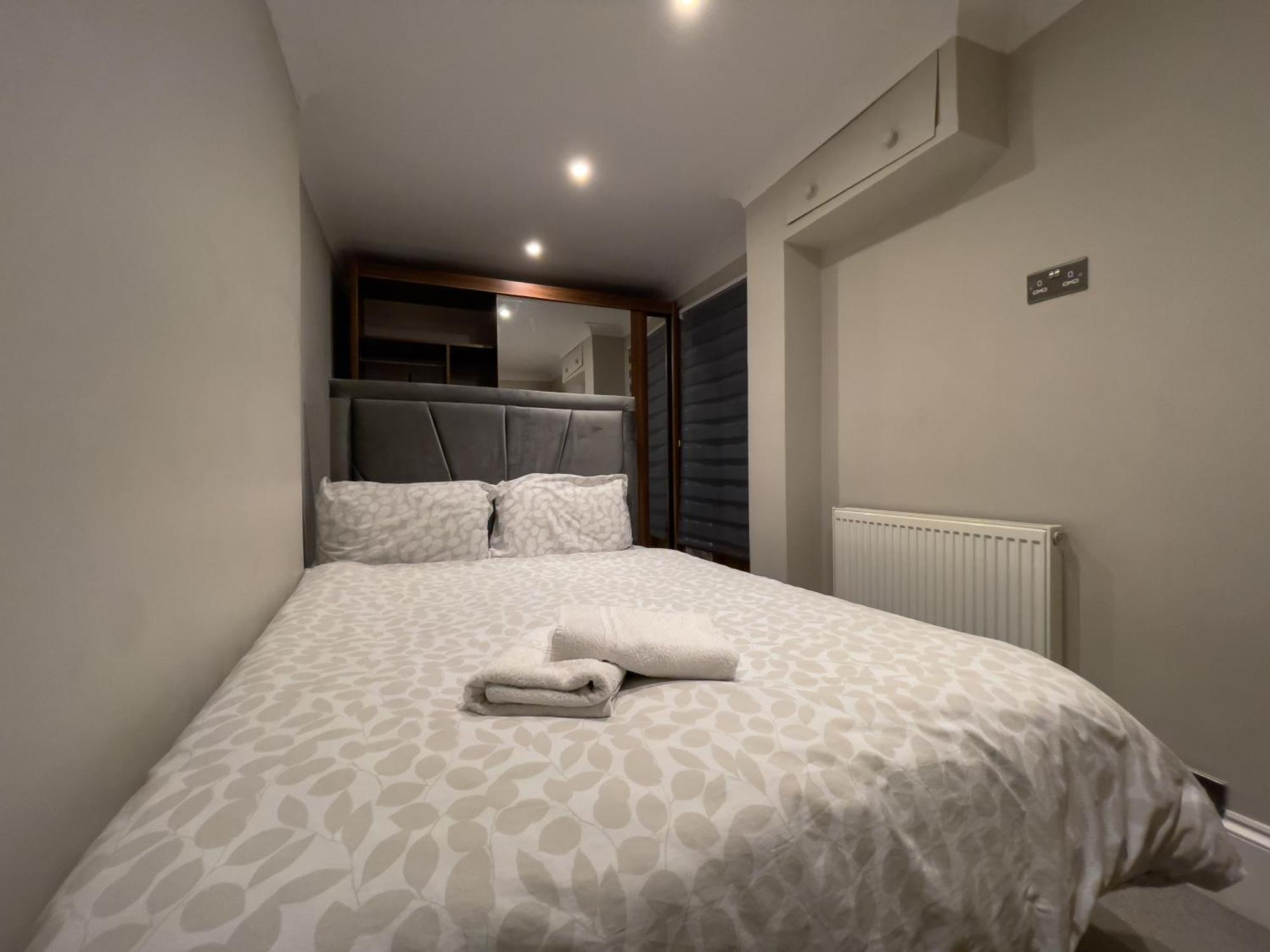 Hyde Park Haven By Urban Retreats Appartement Londen Buitenkant foto