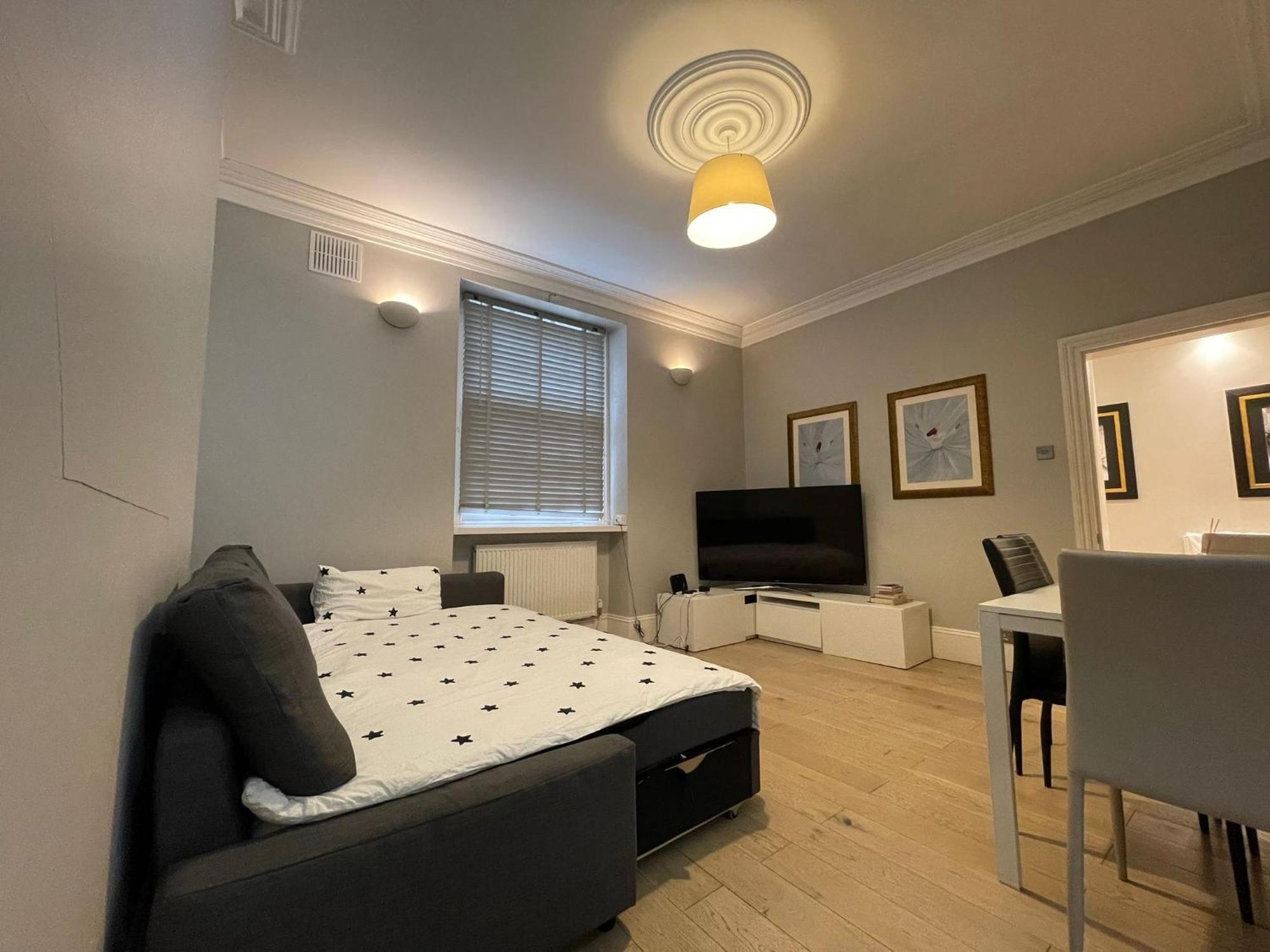 Hyde Park Haven By Urban Retreats Appartement Londen Buitenkant foto