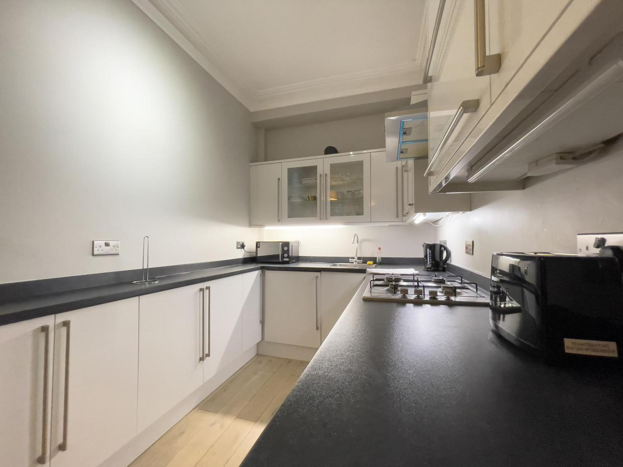 Hyde Park Haven By Urban Retreats Appartement Londen Buitenkant foto
